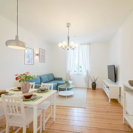 Luxus Im Altbau Mit Kuche Und Smart-tv * Karlsruhe