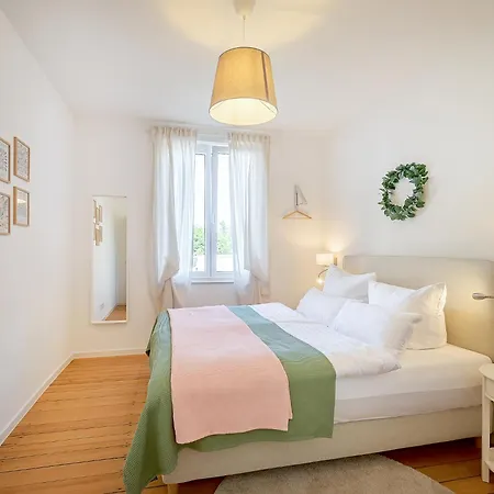 Luxus Im Altbau Mit Kuche Und Smart-tv * Karlsruhe